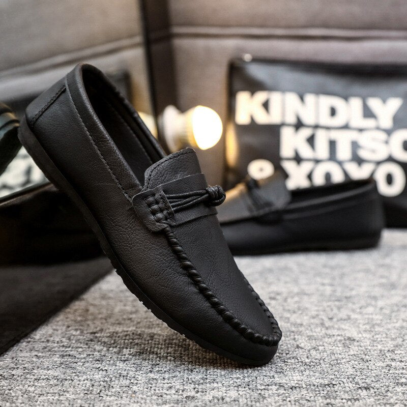 Men's PU Round Toe Slip-On Closure Casual Wear Trendy Shoes