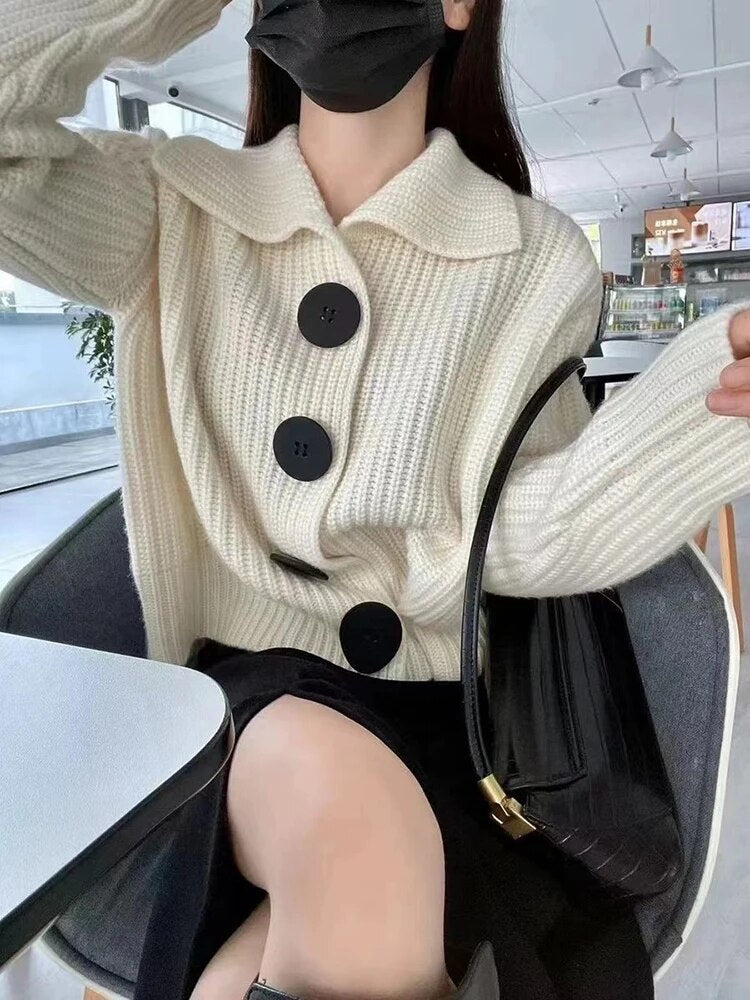 Women's Acrylic Turn-Down Collar Full Sleeves Knitted Sweater