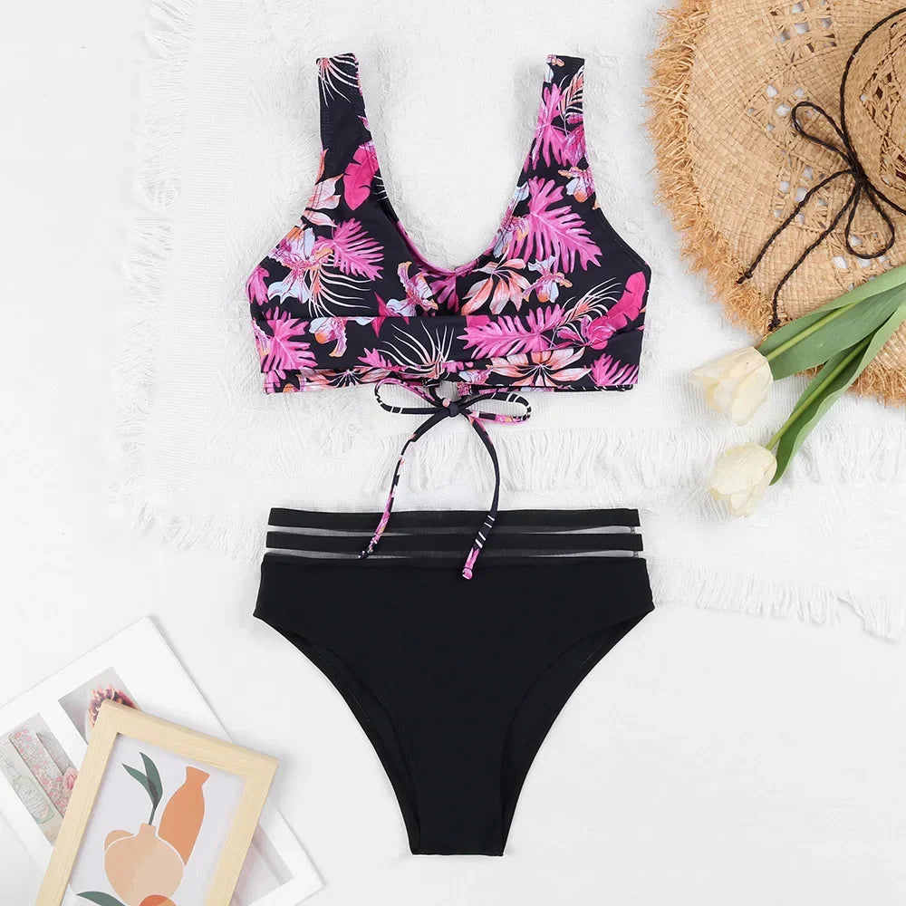 Women's Polyester V-Neck Sleeveless Mid Waist Swimwear Bikini Set