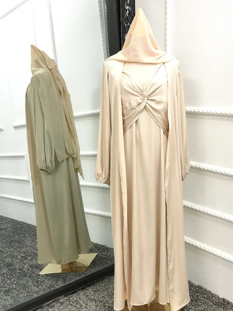 Women's Arabian Silk Full Sleeves Solid Pattern Casual Abaya