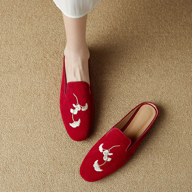 Women's Suede Round Toe Slip-On Closure Casual Embroidery Shoes