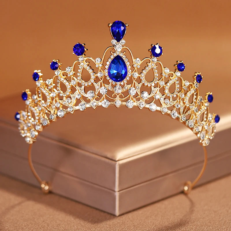 Women's Zinc Alloy Plant Pattern Tiaras Bridal Classic Crown