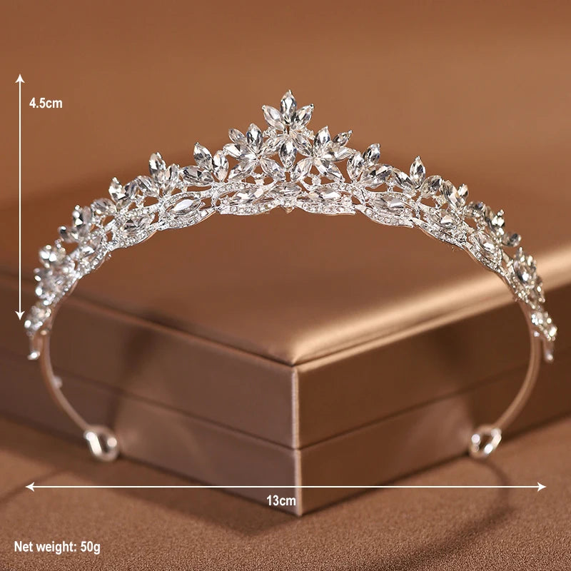 Women's Zinc Alloy Plant Pattern Tiaras Bridal Classic Crown