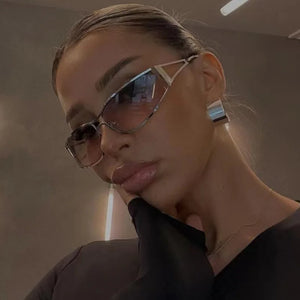 Women's Alloy Frame Resin Lens Rectangle Shaped Trendy Sunglasses