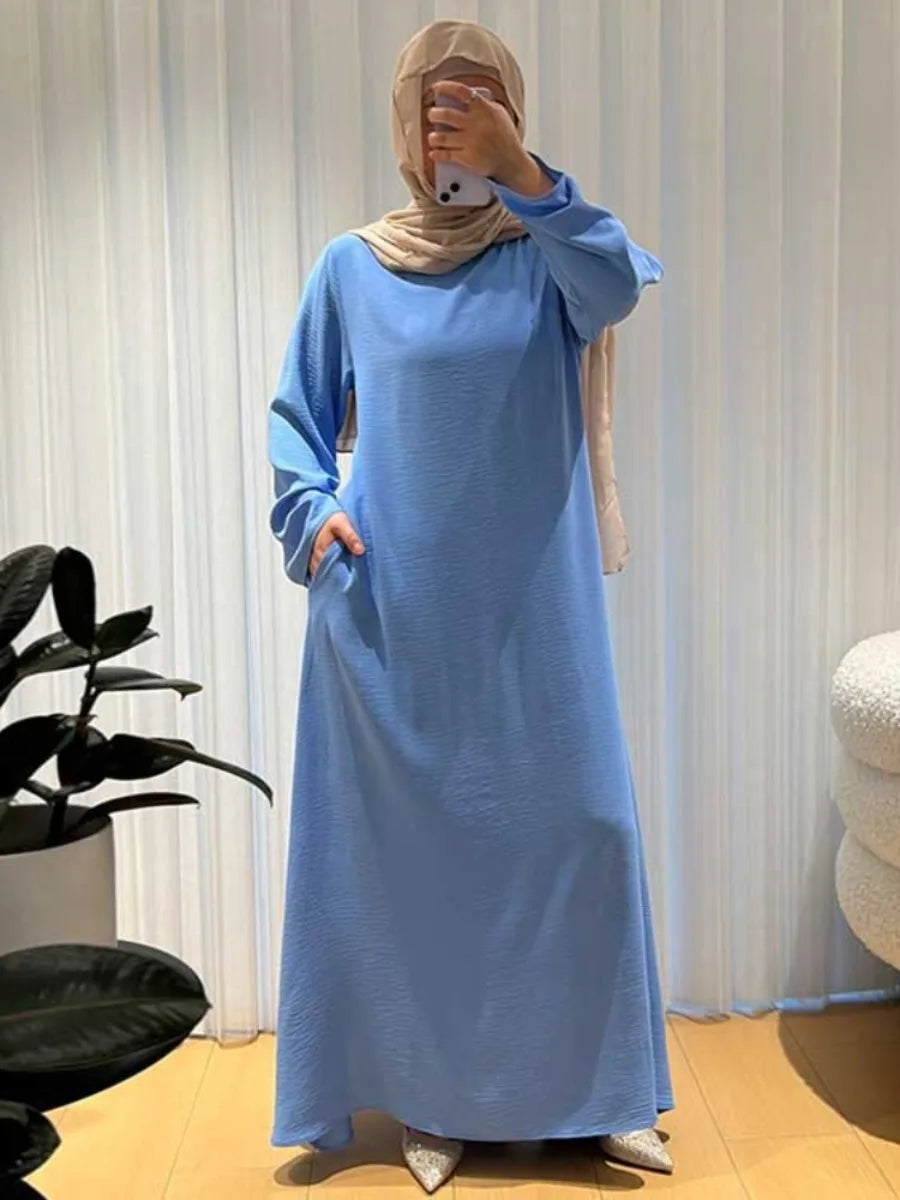 Women's Arabian Polyester Full Sleeves Solid Pattern Long Dress