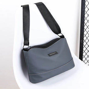 Men's Nylon Zipper Closure Letter Pattern Messenger Shoulder Bag