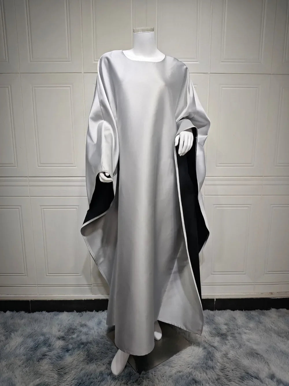 Women's Arabian Polyester Full Sleeves Solid Pattern Long Dress