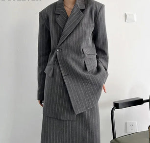 Women's Notched Collar Full Sleeves Single Breasted Blazer Set