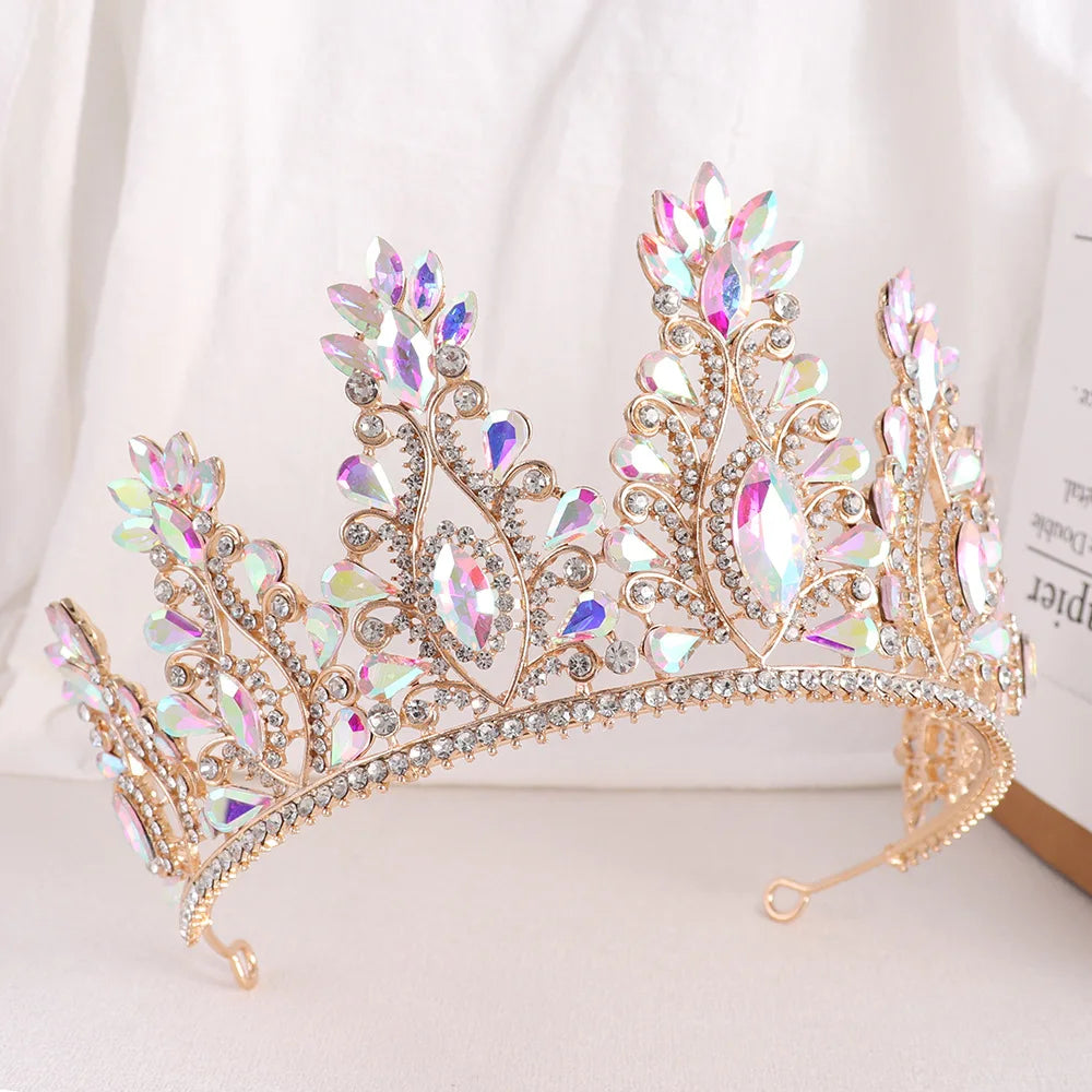 Women's Zinc Alloy Geometric Pattern Tiaras Bridal Classic Crown