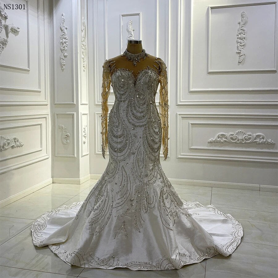 Women's Sweetheart-Neck Long Sleeves Court Train Wedding Dress