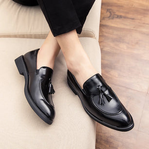 Men's Genuine Leather Pointed Toe Slip-On Closure Wedding Shoes