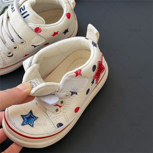 Kid's Leather Round Toe  Hook Loop Closure Casual Wear Sneakers