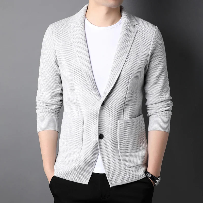 Men's Polyester Notched Long Sleeve Single Breasted Casual Blazers