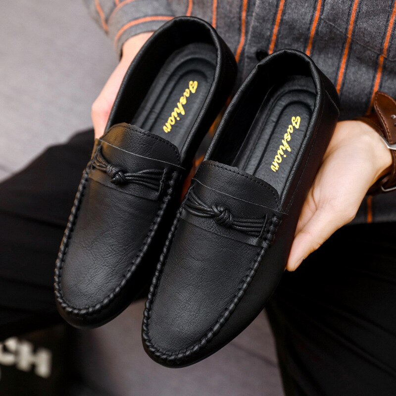 Men's PU Leather Round Toe Slip-On Closure Casual Wear Shoes