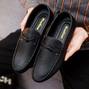 Men's PU Round Toe Slip-On Closure Casual Wear Trendy Shoes