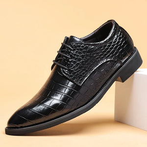 Men's Patent Leather Pointed Toe Lace-up Closure Formal Shoes