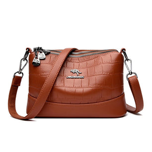 Women's PU Leather Solid Pattern Zipper Closure Casual Handbag