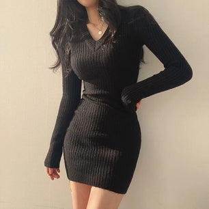 Women's Polyester V-Neck Long Sleeves Casual Wear Dress