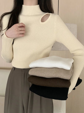 Women's Polyester Mock-Neck Long Sleeves Solid Pattern Sweater