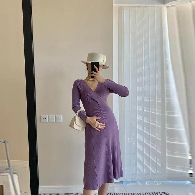 Women’s Acrylic V-Neck Long Sleeves Solid Pattern Maternity Dress