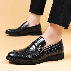 Men's Patent Leather Pointed Toe Slip-On Closure Formal Shoes