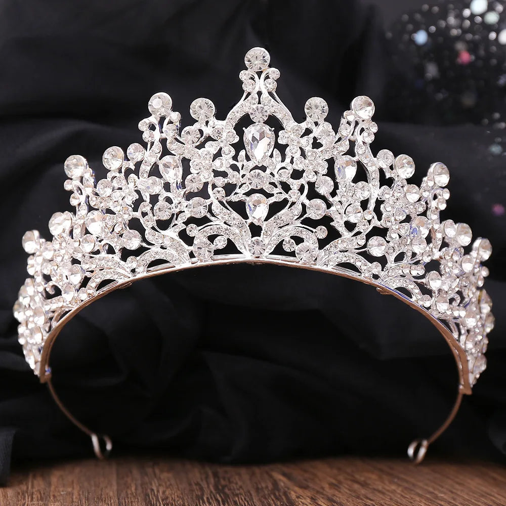 Women's Zinc Alloy Water Drop Pattern Tiaras Bridal Classic Crown