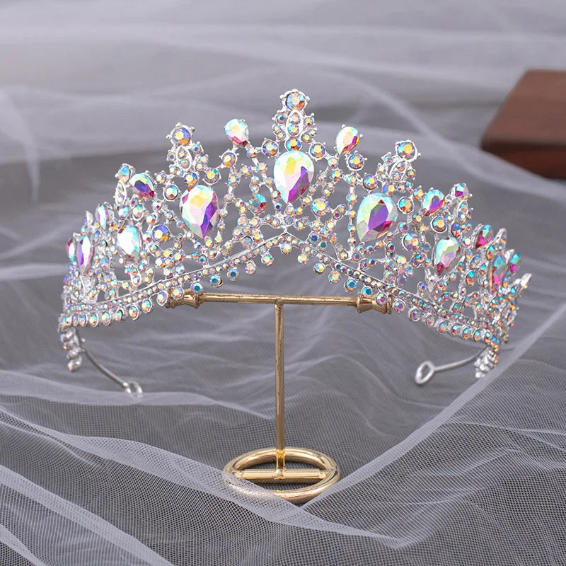 Women's Zinc Alloy Plant Pattern Tiaras Bridal Classic Crown