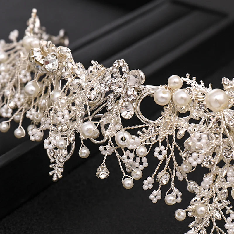 Women's Zinc Alloy Plant Pattern Tiaras Bridal Classic Crown