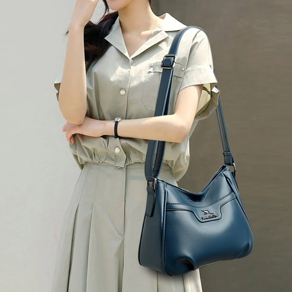 Women's PU Leather Zipper Closure Solid Pattern Shoulder Bag