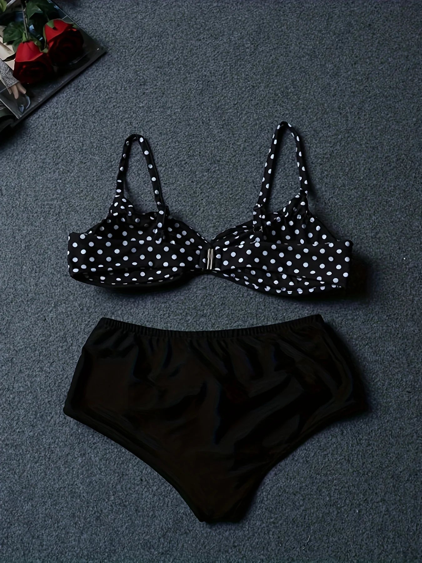 Women's Polyester High Waist Dotted Pattern Swimwear Bikini Set