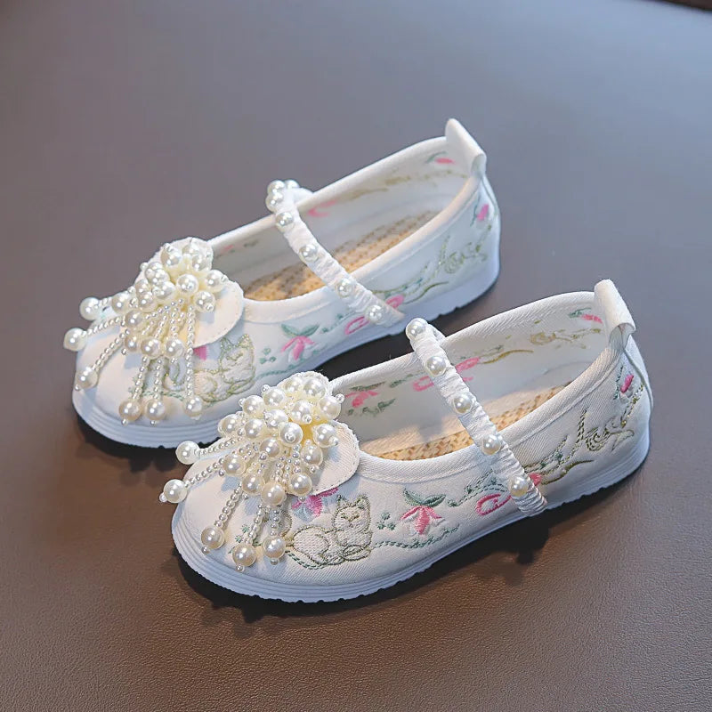 Kid's Cotton Fabric Round Toe Embroidery Anti-Slippery Shoes