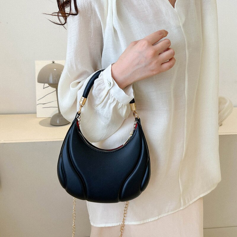 Women's PU Leather Zipper Closure Solid Pattern Shoulder Bag