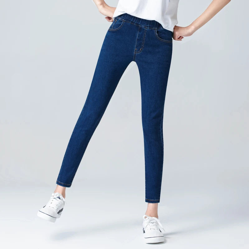 Women's Cotton Mid Elastic Waist Closure Full Length Denim Pants