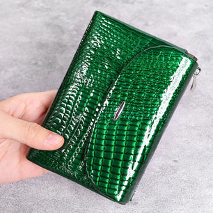 Women's Genuine Leather Zipper Closure Crocodile Pattern Purse