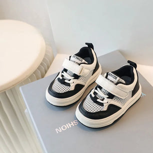 Kid's Mesh Round Toe Hook Loop Closure Sports Wear Sneakers