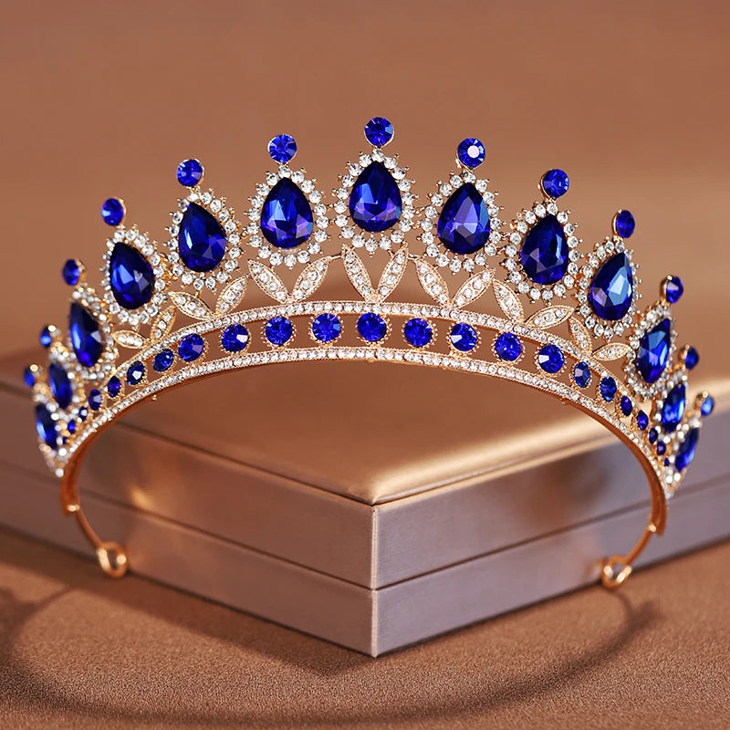 Women's Zinc Alloy Plant Pattern Tiaras Bridal Classic Crown