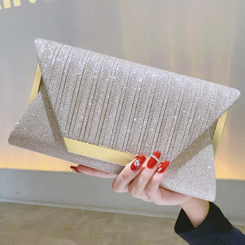 Women's Polyester Flap Closure Sequined Pattern Wedding Clutch