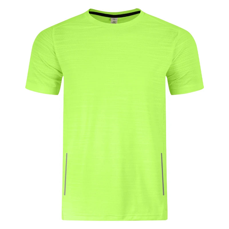 Men's Polyester O-Neck Short Sleeves Solid Pattern Sport T-Shirt