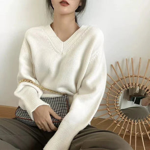 Women's Acrylic V-Neck Full Sleeves Solid Pattern Pullovers Sweater