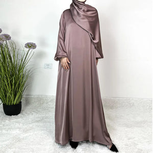 Women's Arabian Polyester Full Sleeve Plain Pattern Elegant Abaya