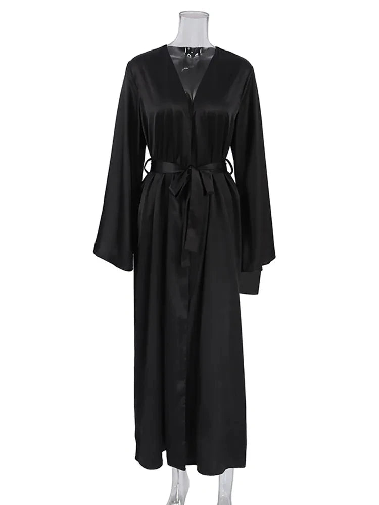 Women's Silk V-Neck Long Sleeves Pleated Pattern Sleepwear Dress