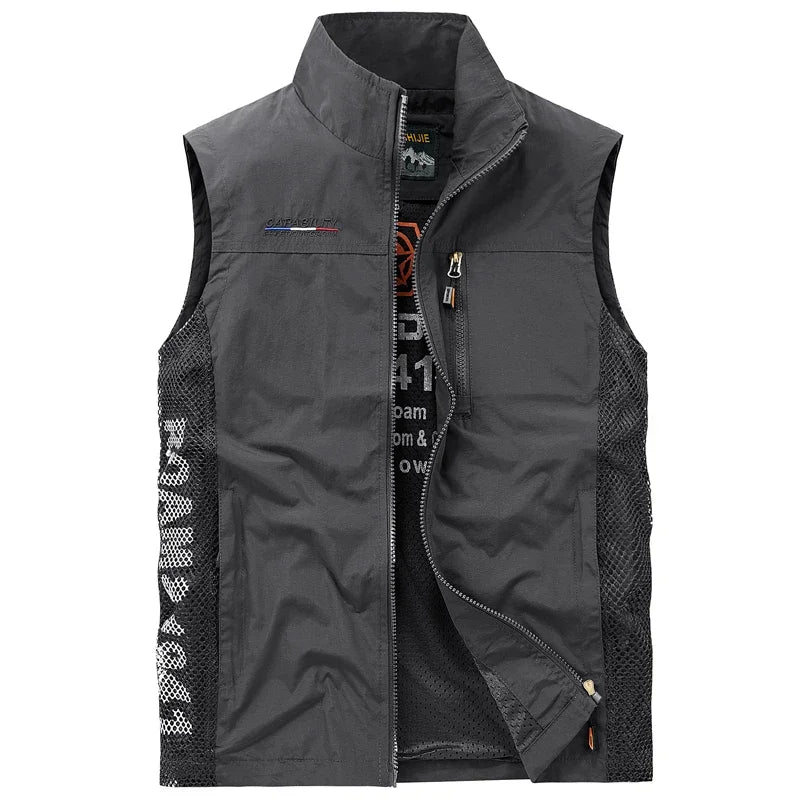 Men's Polyester Stand Collar Sleeveless Zipper Closure Solid Jacket