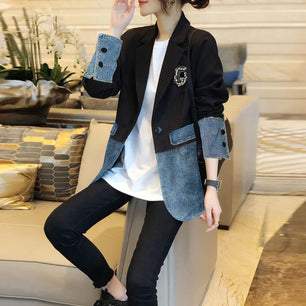 Women's Polyester Notched Full Sleeves Single Breasted Blazer