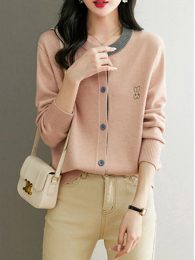 Women's Polyester O-Neck Long Sleeves Solid Pattern Cardigan