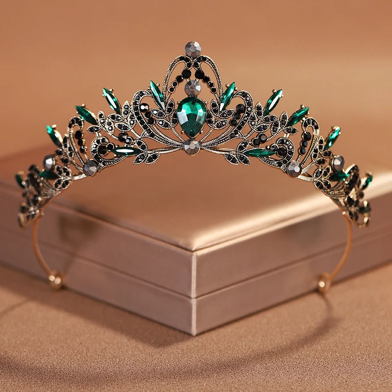 Women's Zinc Alloy Plant Pattern Tiaras Bridal Classic Crown