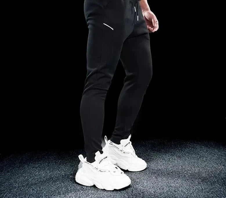 Men's Polyester Drawstring Closure Running Sportswear Trousers