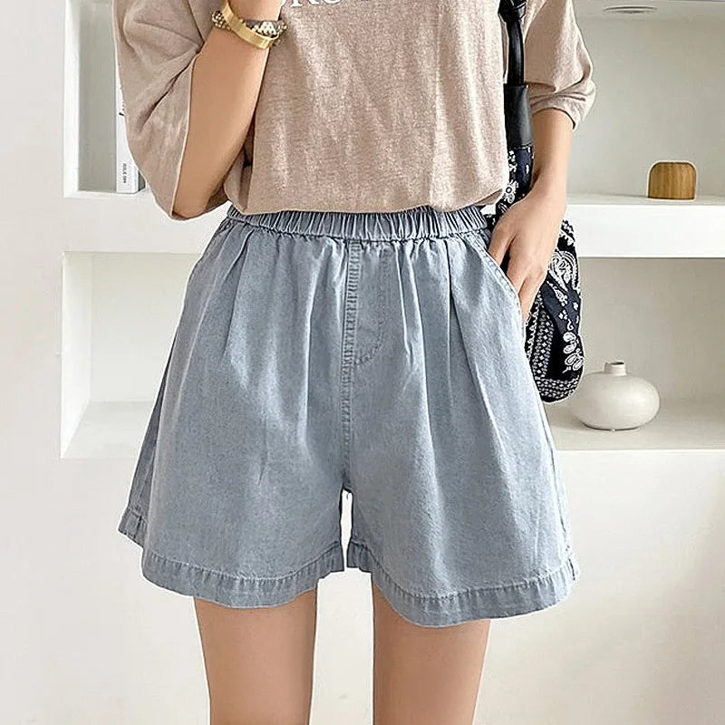 Women's Cotton Elastic Mid Waist Solid Pattern Casual Denim Shorts