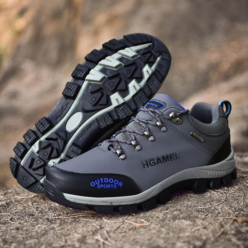 Men's Microfiber Round Toe Lace-up Outdoor Sports Walking Shoes