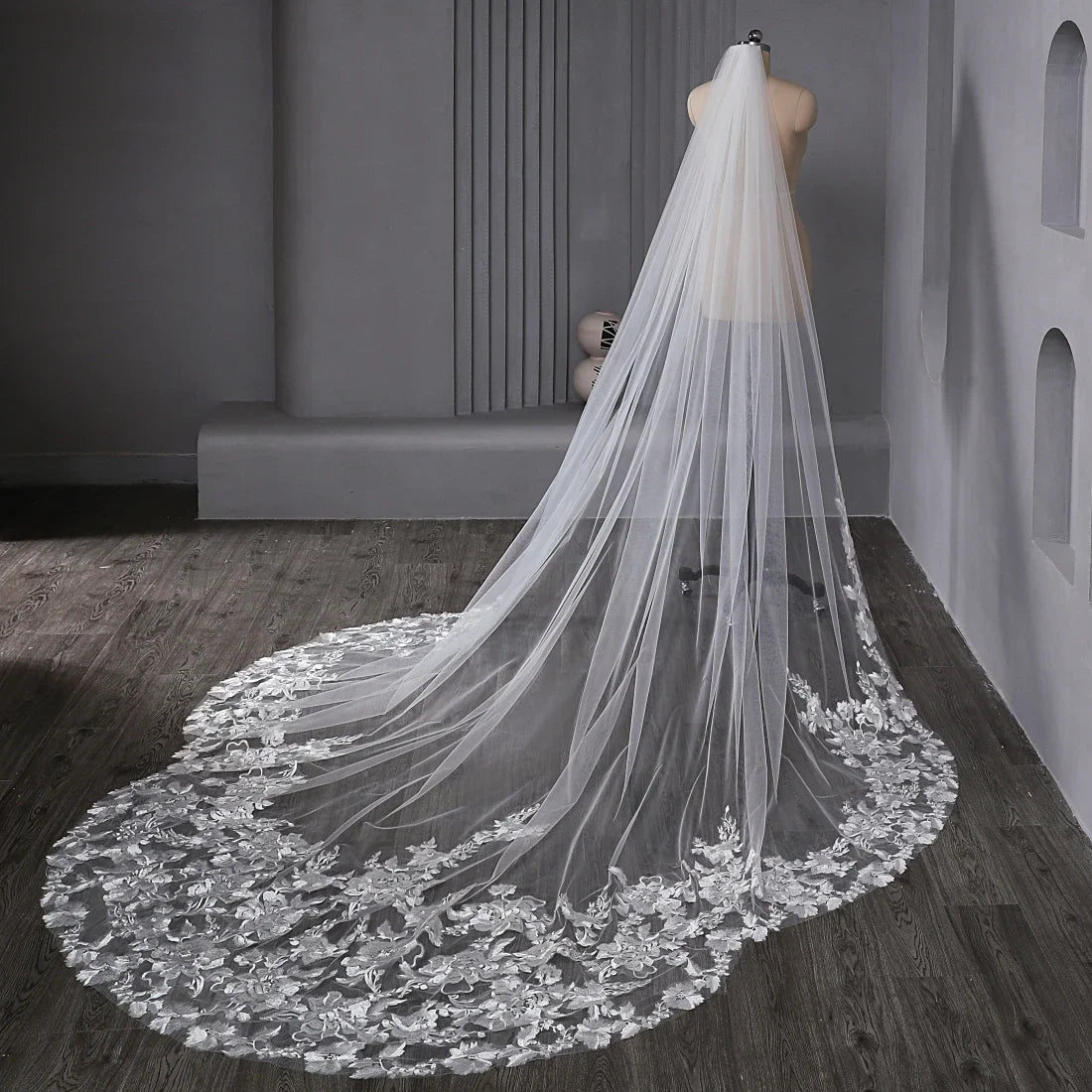 Women's Polyester Applique Edge One-Layer Bridal Wedding Veils