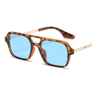 Women's Plastic Frame Polycarbonate Lens Square Shape Sunglasses